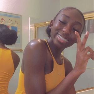 Meet your Posher, Brittany